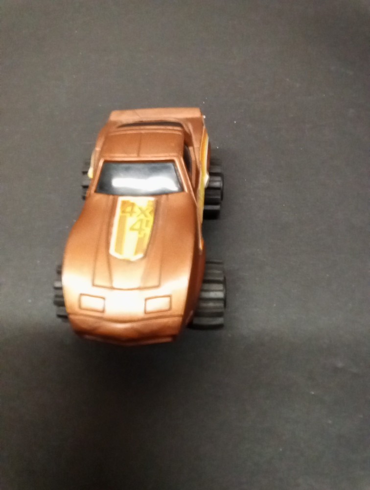 Stomper Copper Corvette
