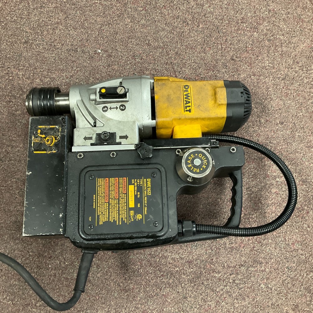DeWalt DWE1622K 2" 2-Speed Magnetic Drill Press with Case