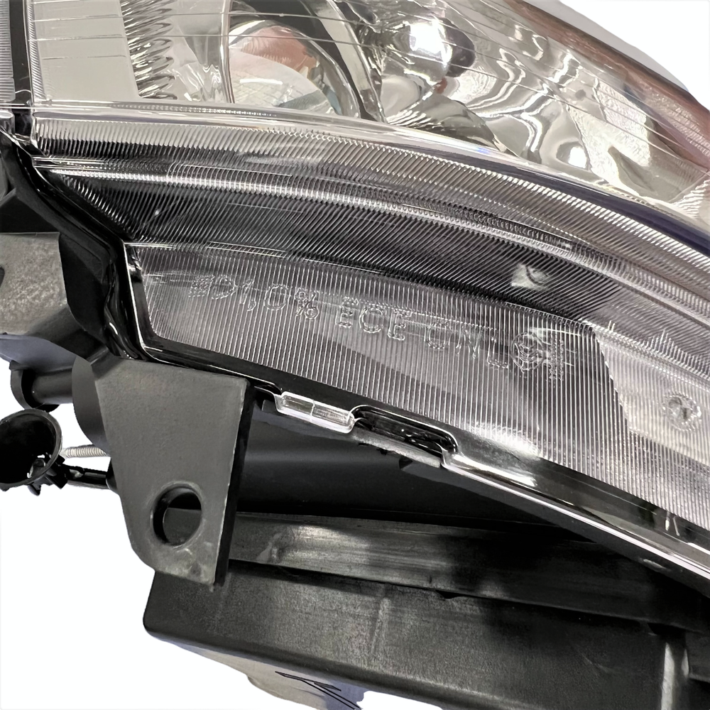 [Halogen] For 2005-2011 Cadillac STS Driver Side Headlight Assembly LH