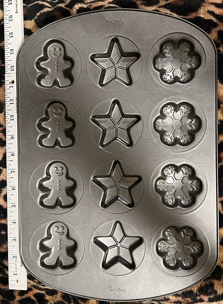Wilton Cookie Gingerbread Man, Star, and Snowflake Mold Pan