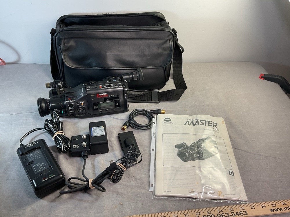 Minolta Master 8-308 Handheld 8x Optical Zoom Camcorder Bundle - Powers On