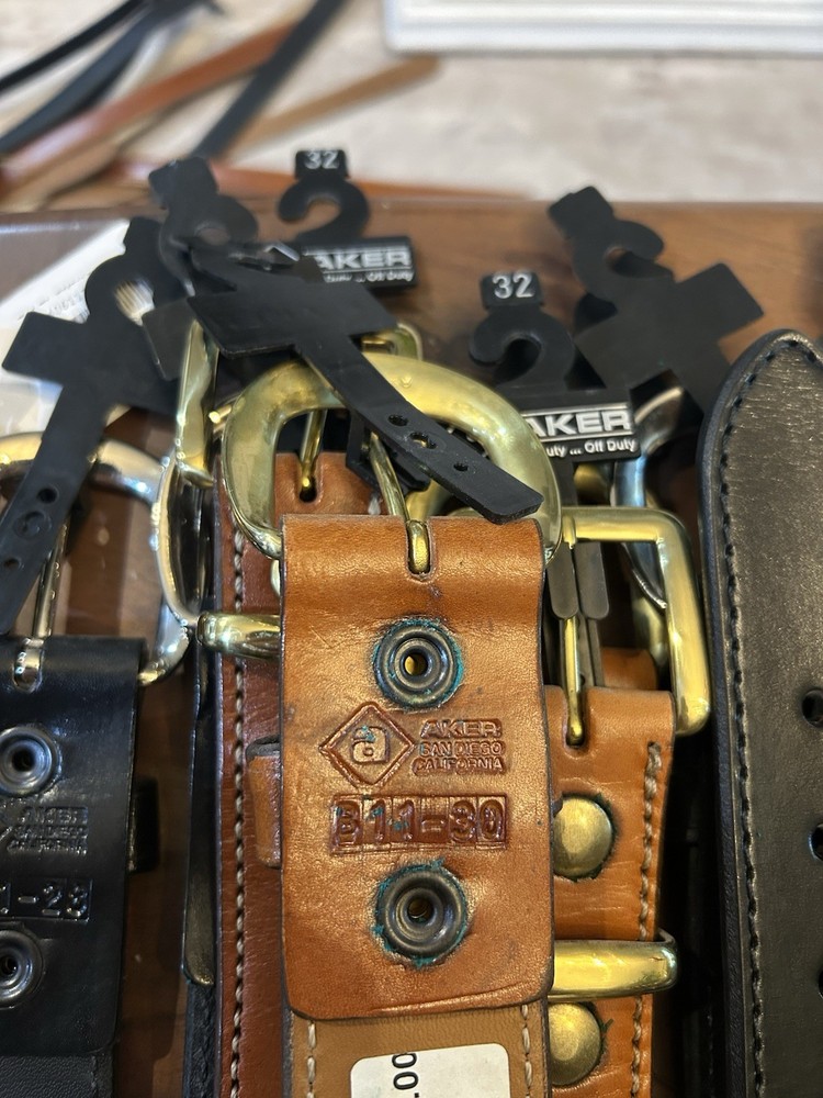 Aker B11 Leather Gun Belt