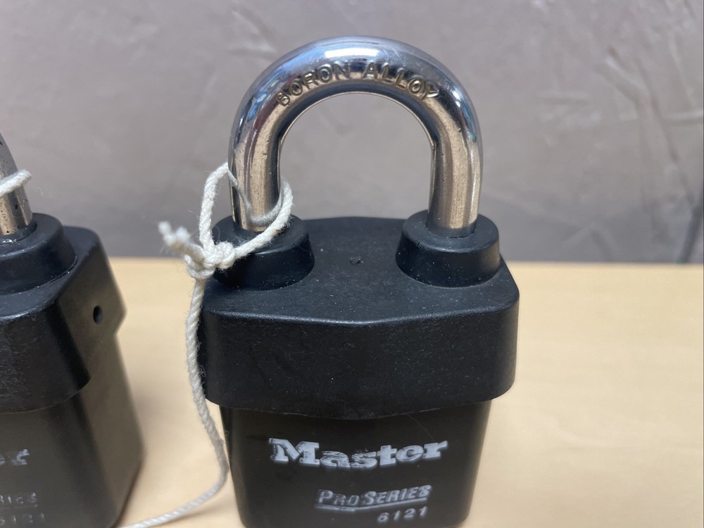 Master Pro series 6121 keyed the same padlocks set of 2, Same Keys