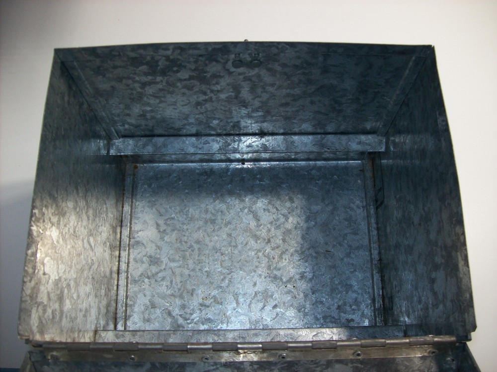 Vintage Handmade GALVANIZED Metal Tool Box Toolbox Box, x