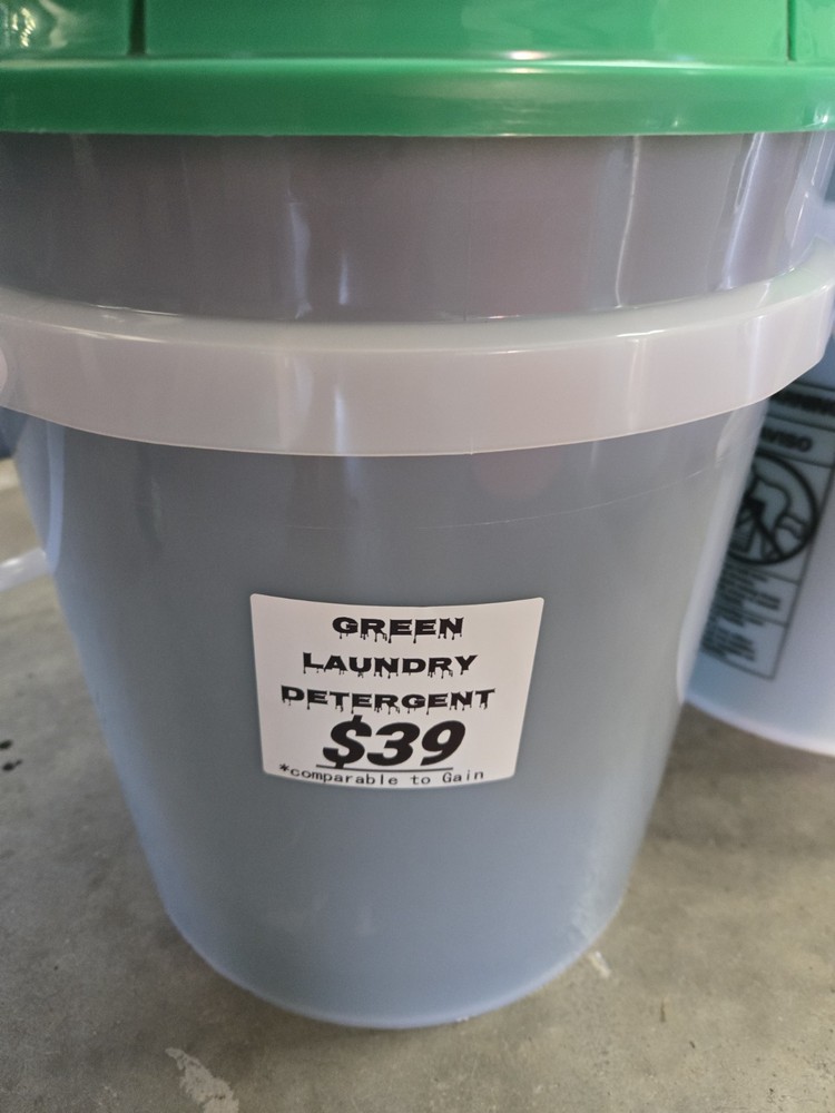 Laundry Detergent/ Mixed With Softner 5 gallon bucket