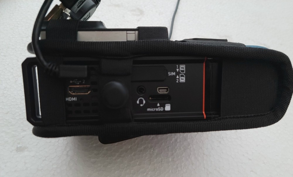 Portable LiveU LU200 Encoder Transmitter