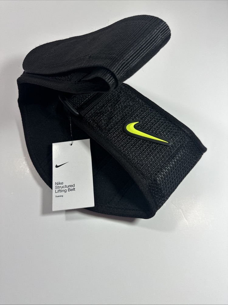 NWT Nike Structured Weight Lifting Training Belt 2.0 Size M Medium Black Volt