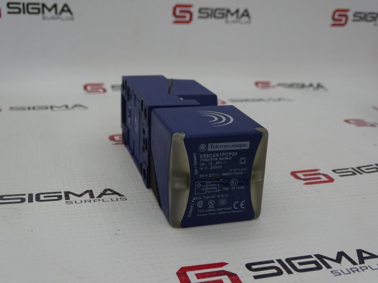 SCHNEIDER ELECTRIC XS8C4A1PCP20 SWITCH