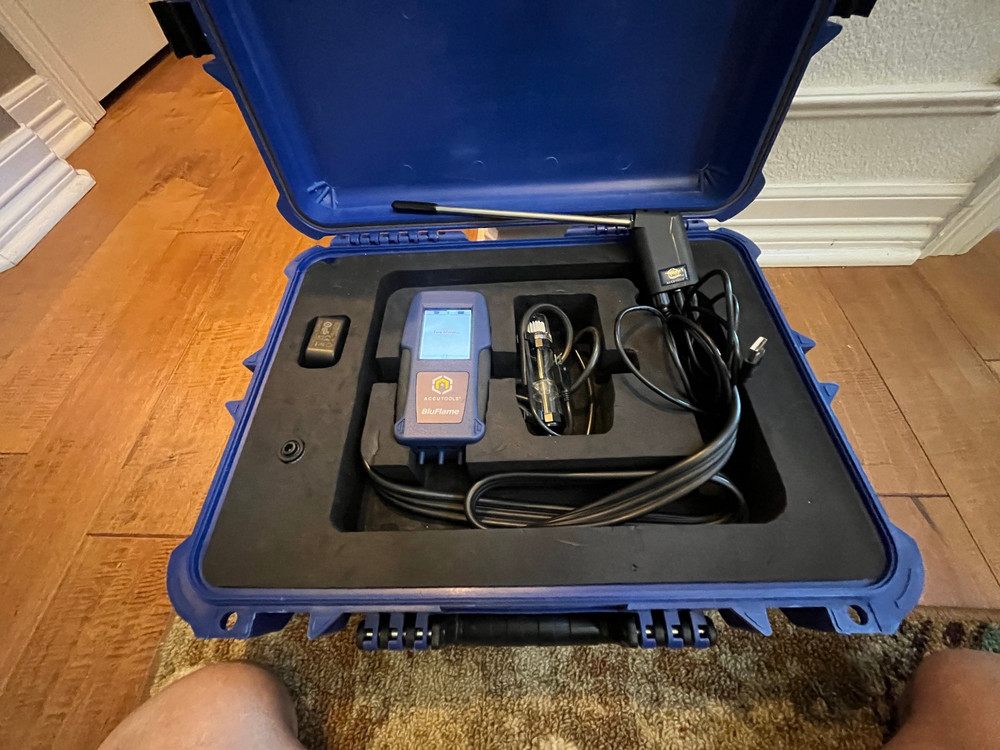 Accutools BluFlame Combustion Analyzer kit NICE!