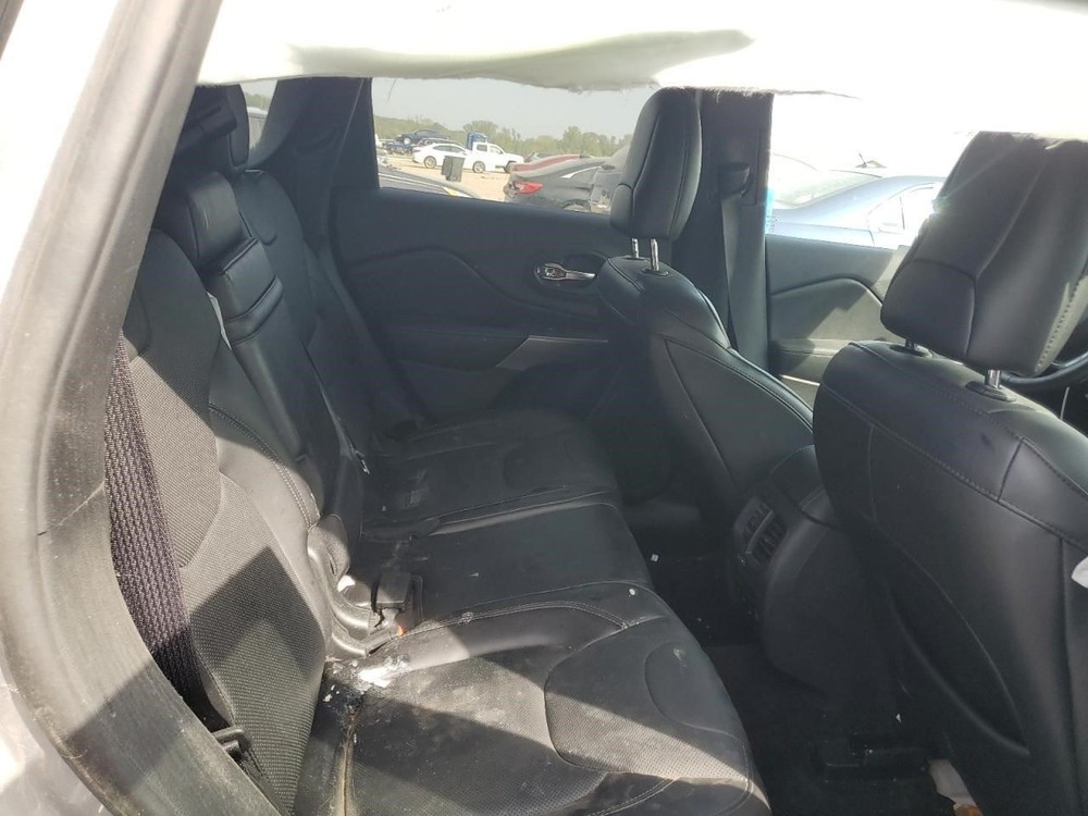 2019 JEEP CHEROKEE Air Shutter