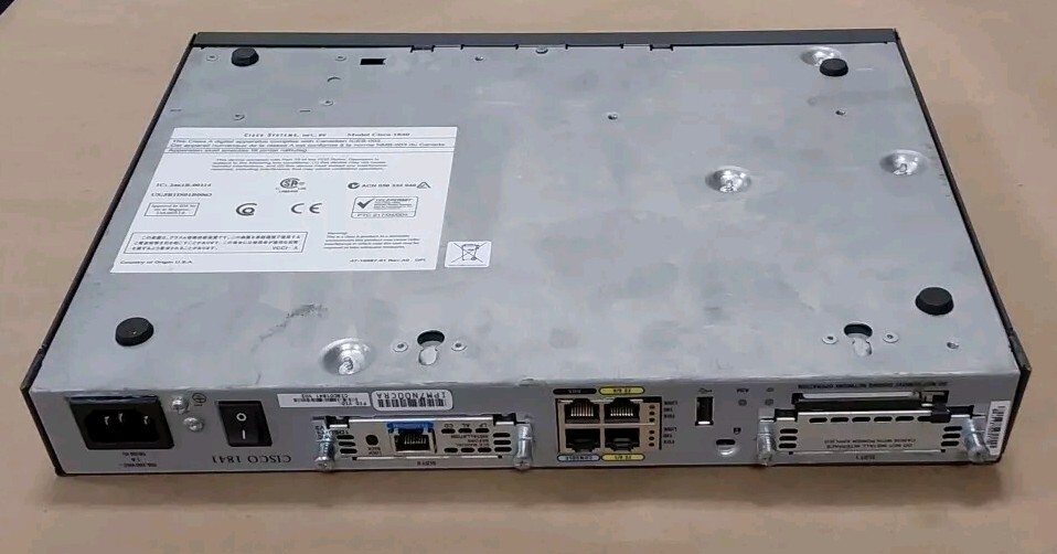 CISCO 1840 Series Integrated Services Router