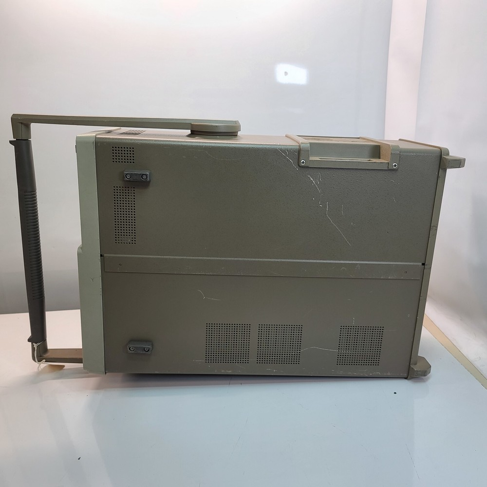 TEKTRONIX 1240 LOGIC ANALYZER