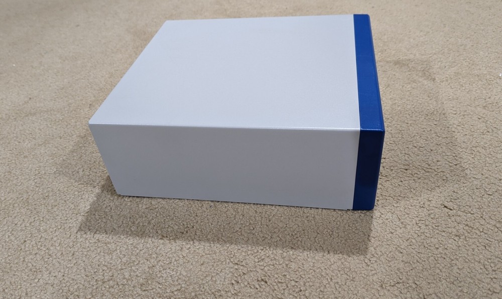 Covidien EleVision 4K Camera System - Camera Console and Camera Head - Mint