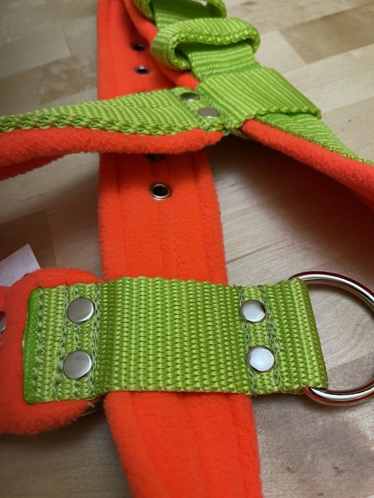 El Perro Harness Fleece Comfort Size Medium Fluorescent
