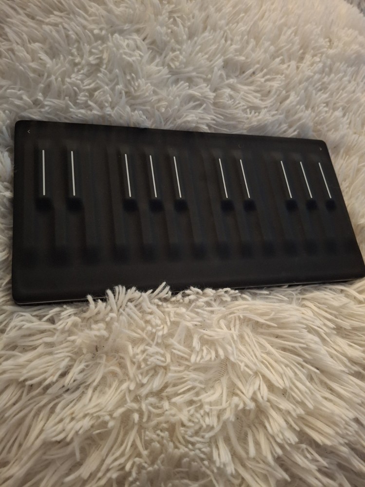 ROLI Seaboard Midi Controller Keyboard Touch Responsive