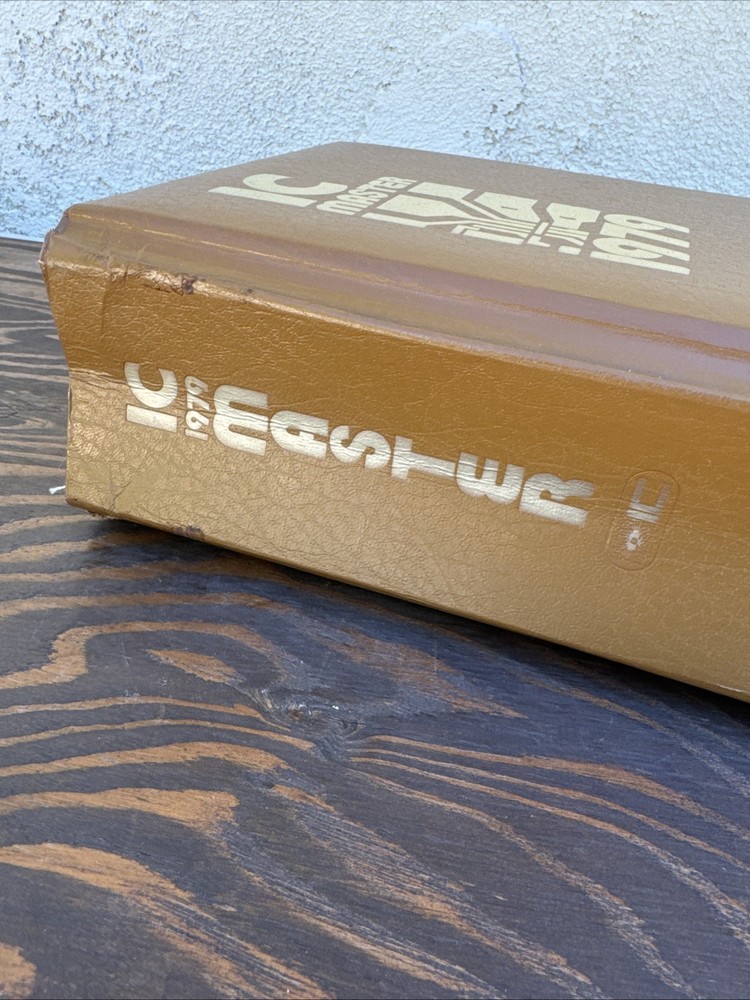 IC Master 1979 VTG Computer Tech Reference Book, United Technical Publications