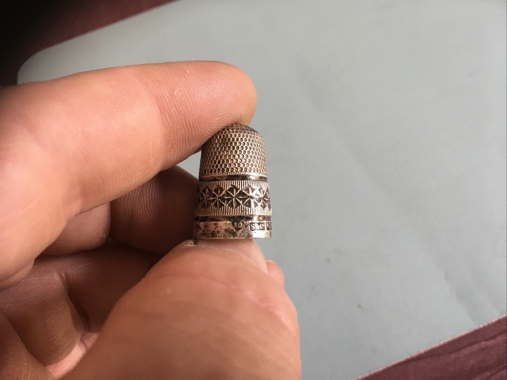 Antique Silver Thimble Dated Chester 1909