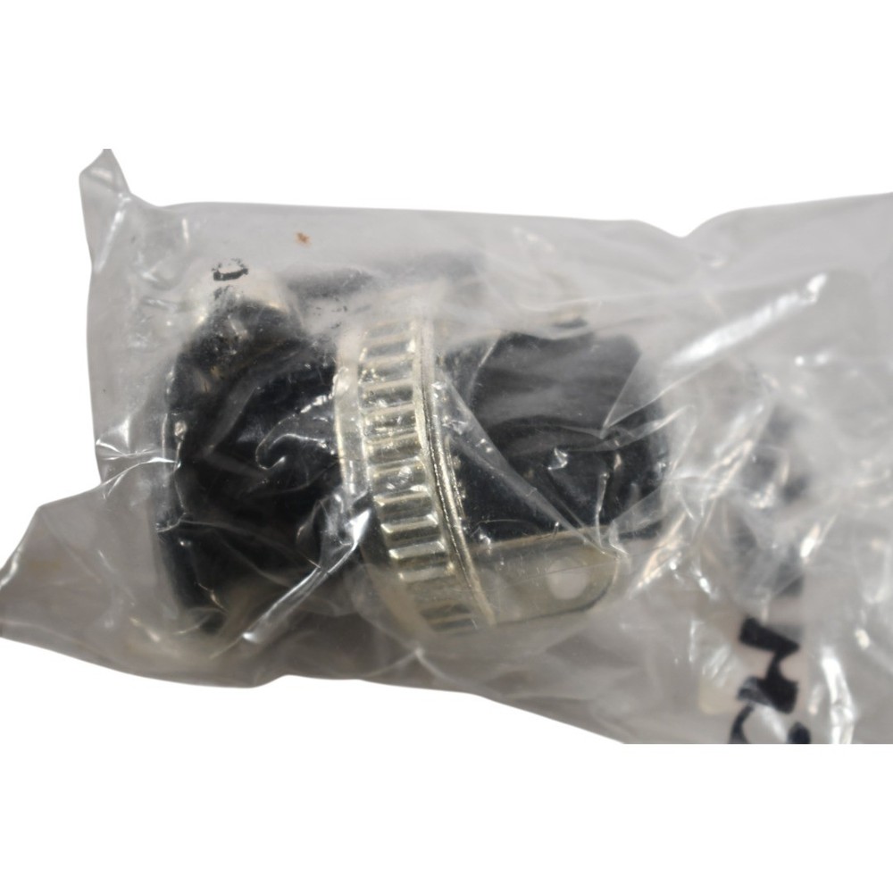 NEW CM1665 Connector Assy