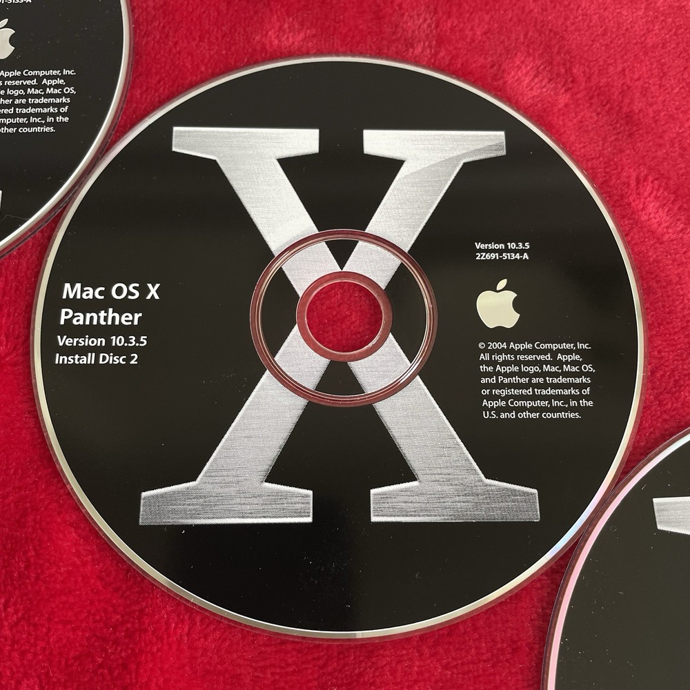 Apple Mac OS X Panther Version 10.3.5 Complete Install Disc Set 2004