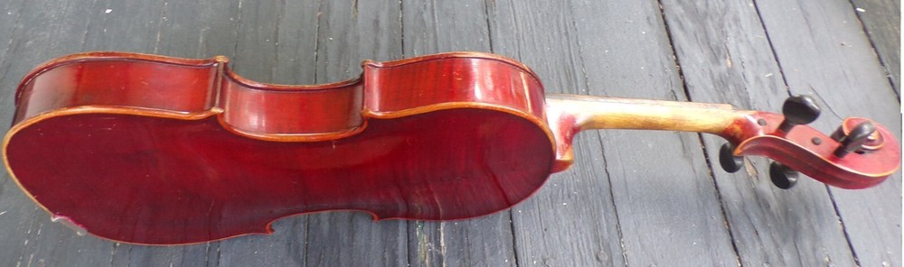 OLD VINTAGE VIOLIN W CASE SAXONY