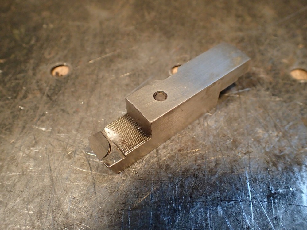 2-1/2" Adjustable Boring Insert Carbide Cutter for 1/2" x 5/8" Tool Block: Used