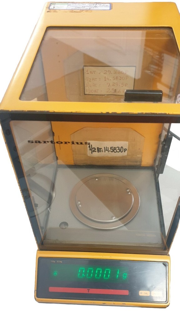 Sartorius 1801 Scale Max 110g Readability .0001g