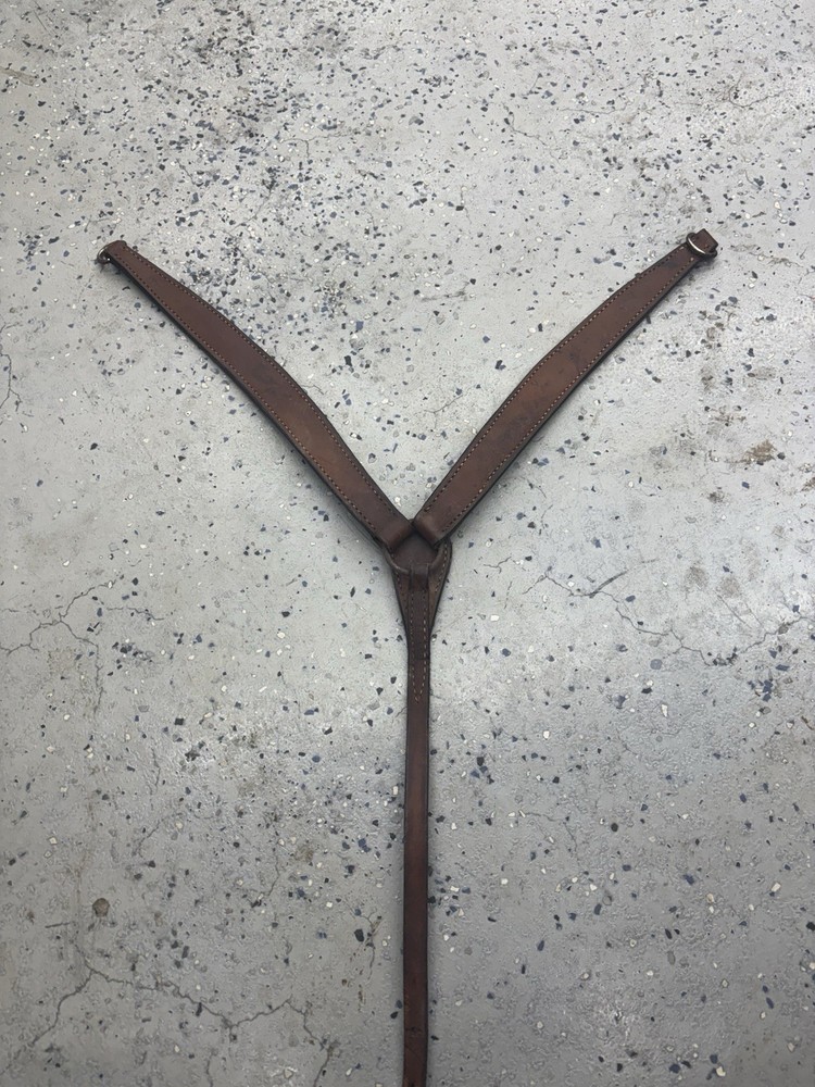 Leather Breastcollar