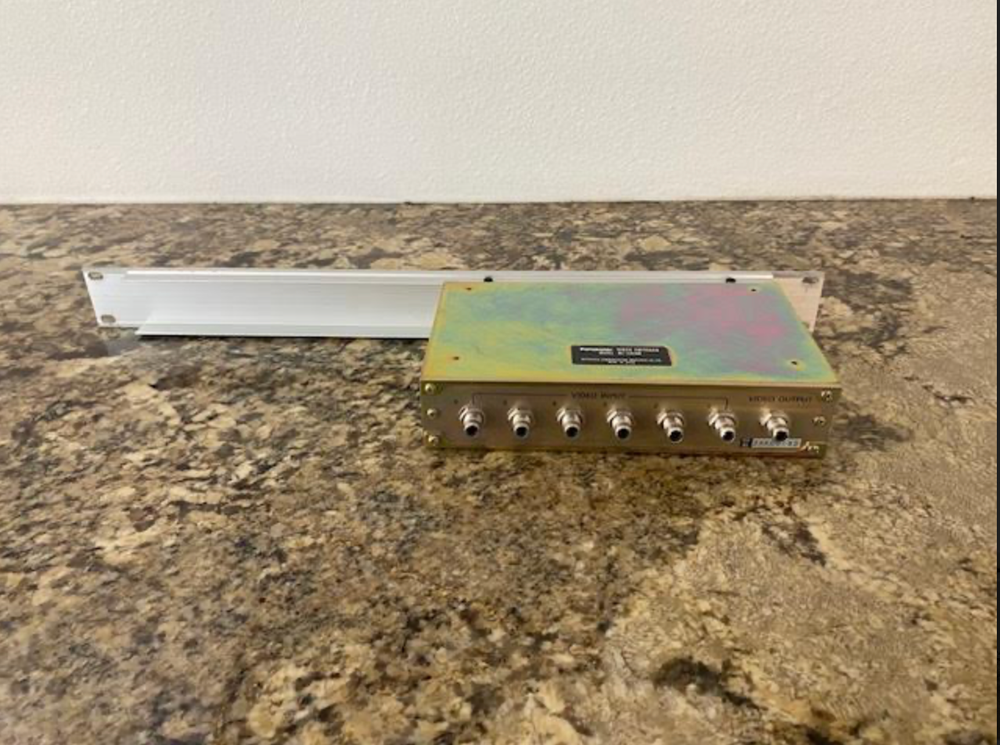 Panasonic WJ-200RB 6 input video switcher