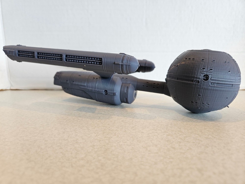 Star Trek U.S.S. Daedalus 10in Model Ship Daedalus Class Display Collectible Sci
