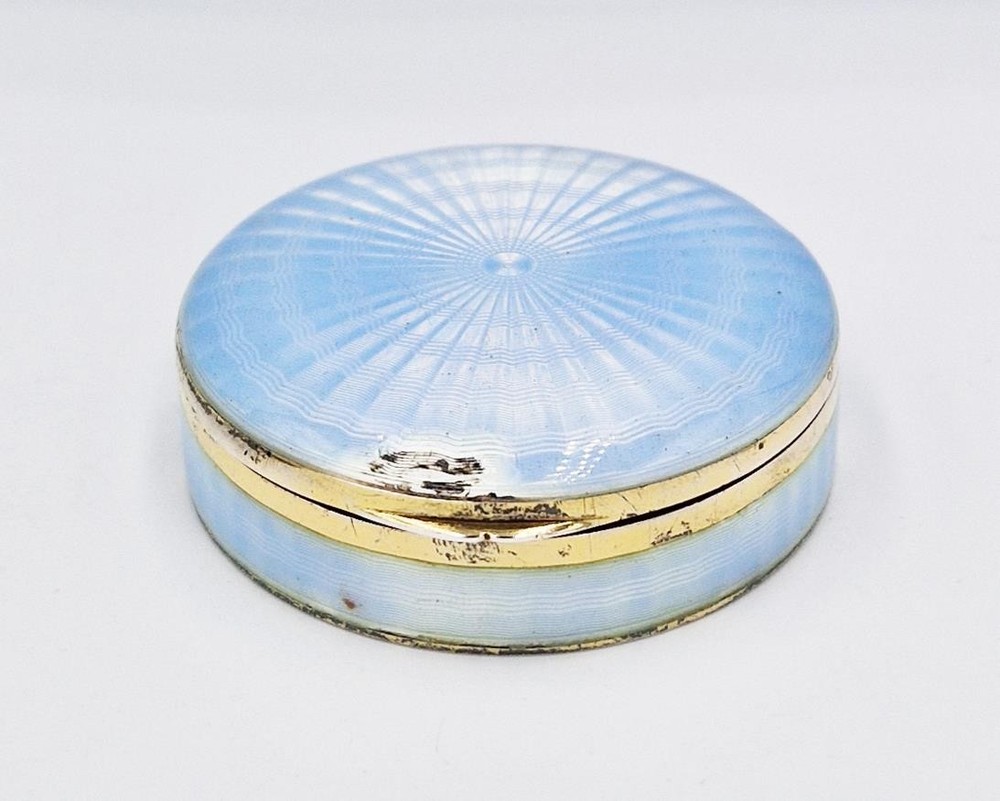 FINE ART DECO STERLING SILVER & GUILLOCHE ENAMEL SNUFF BOX c1925
