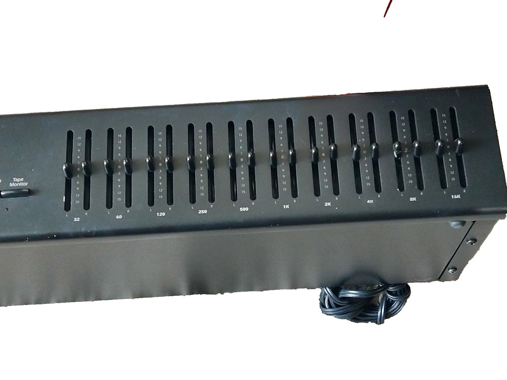 AUDIO CONTROL TEN Series III Stereo Octave Equalizer SN 19228 WORKING