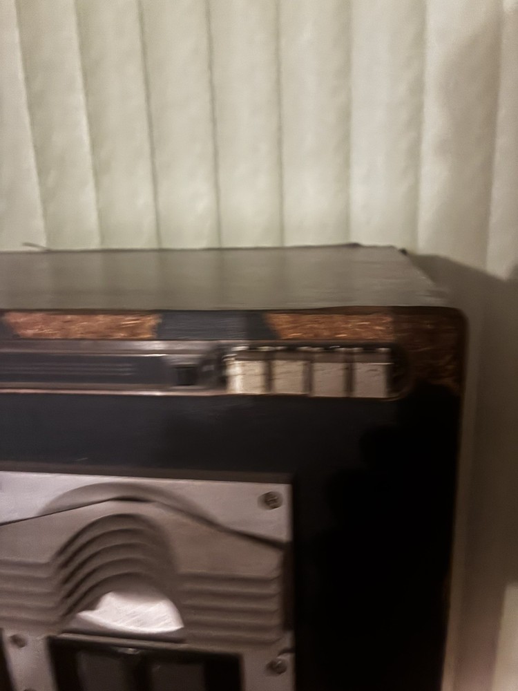 Vintage Technics SB-G910 4-Way Speaker System - 2 speakers