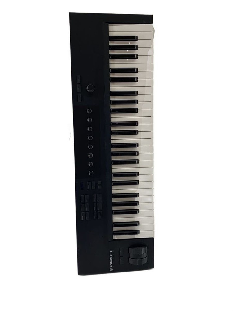 NATIVE INSTRUMENTS Synthesizer A49 Used