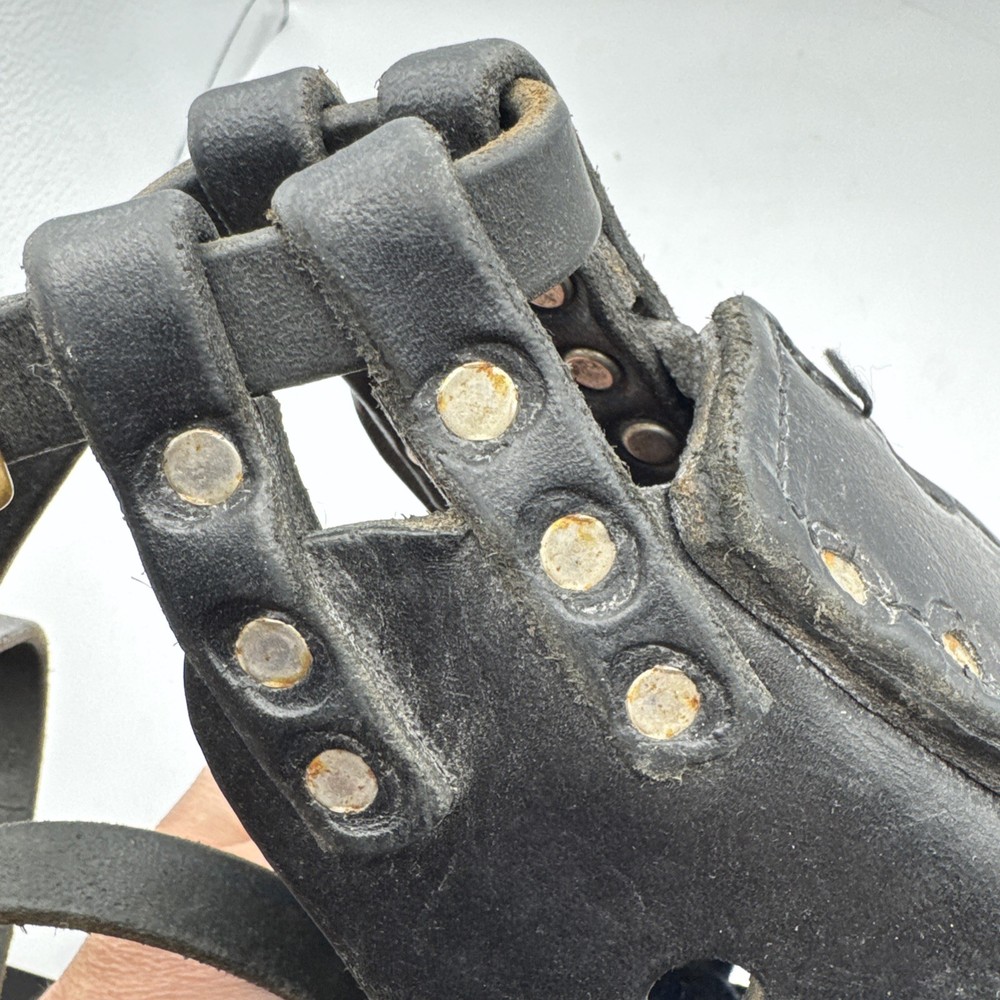 Agitation Muzzle, Leather, Professional Training Muzzle Used