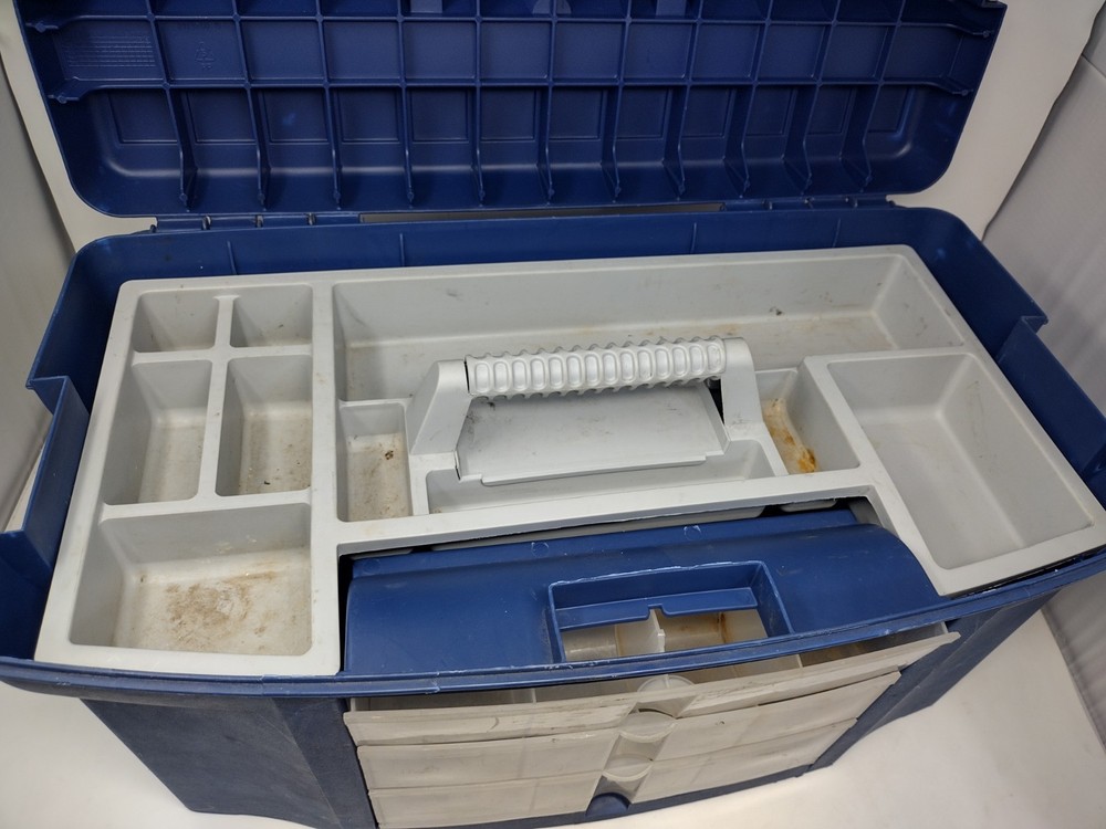 VTG ZAG Plastic tool Box