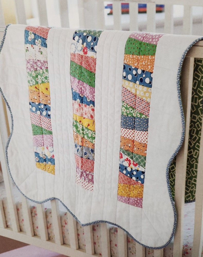 "Baby Scallops" Wall Quilt Pattern from 2013 Magazine Intermediate