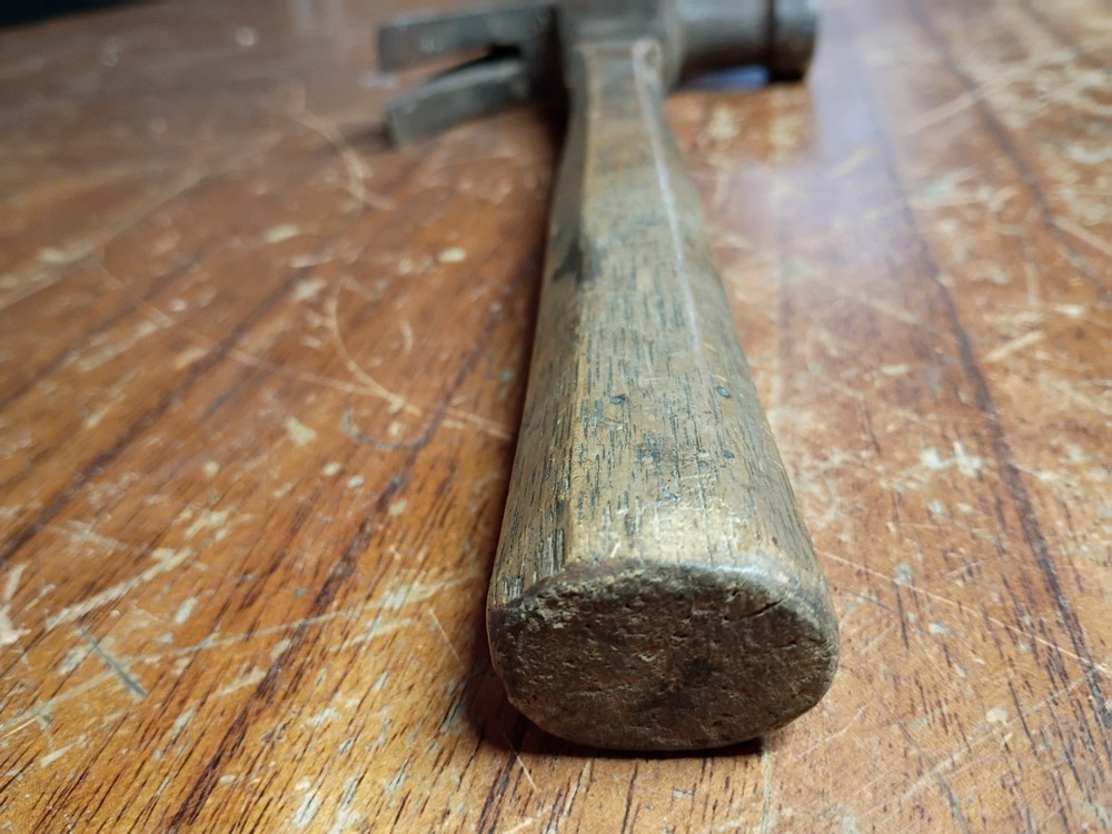Vintage Plumb Claw Hammer Octagonal Handle 16OZ.