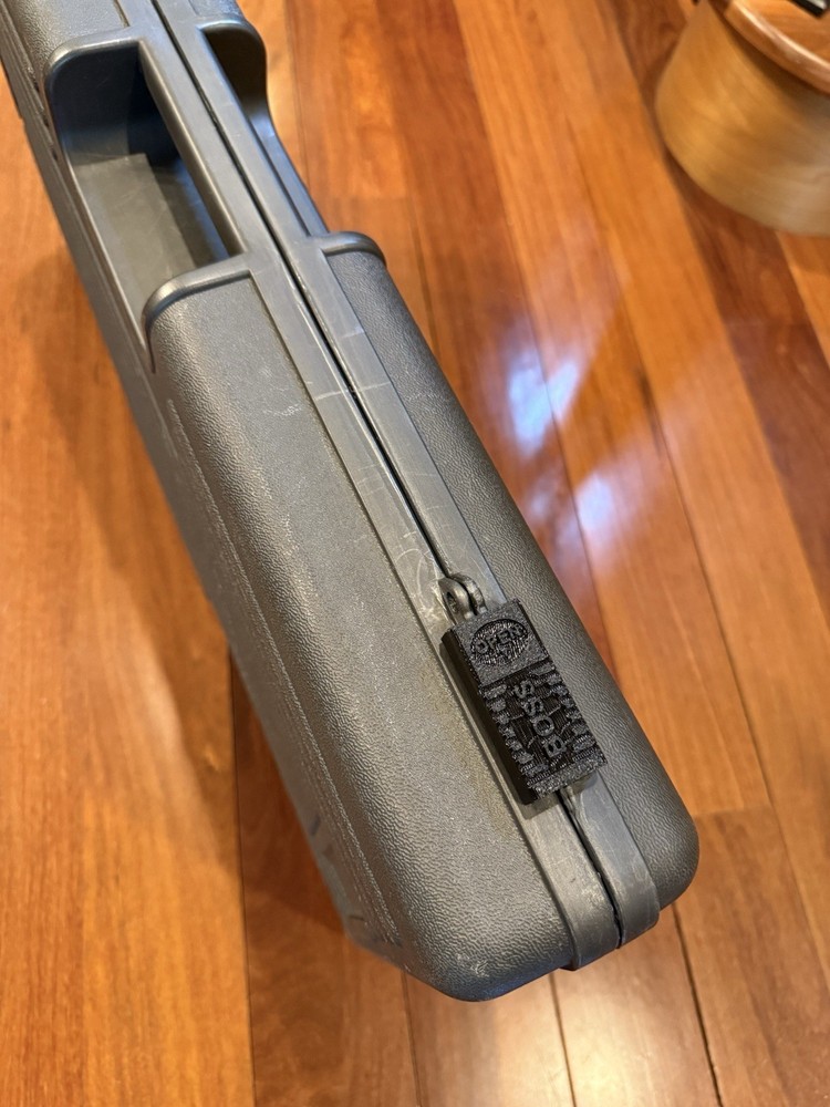 BOSS BCB 30 / BCB 60 Guitar case latches (pair)