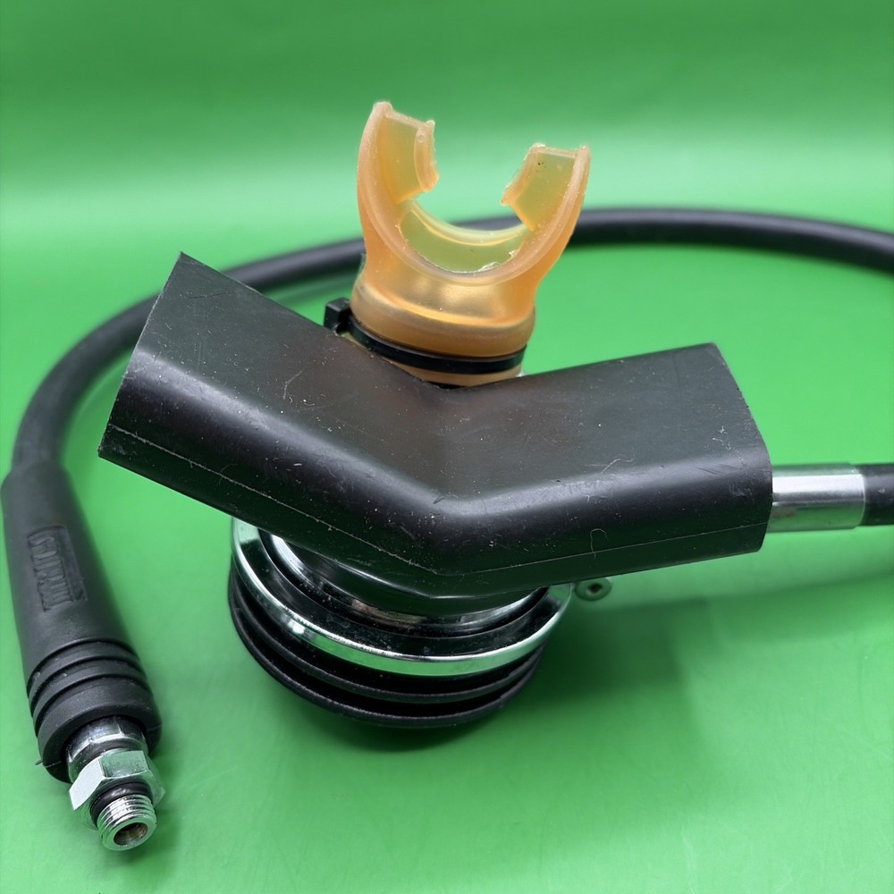 Mares Beta MR12 DFC Scuba Diving Regulator