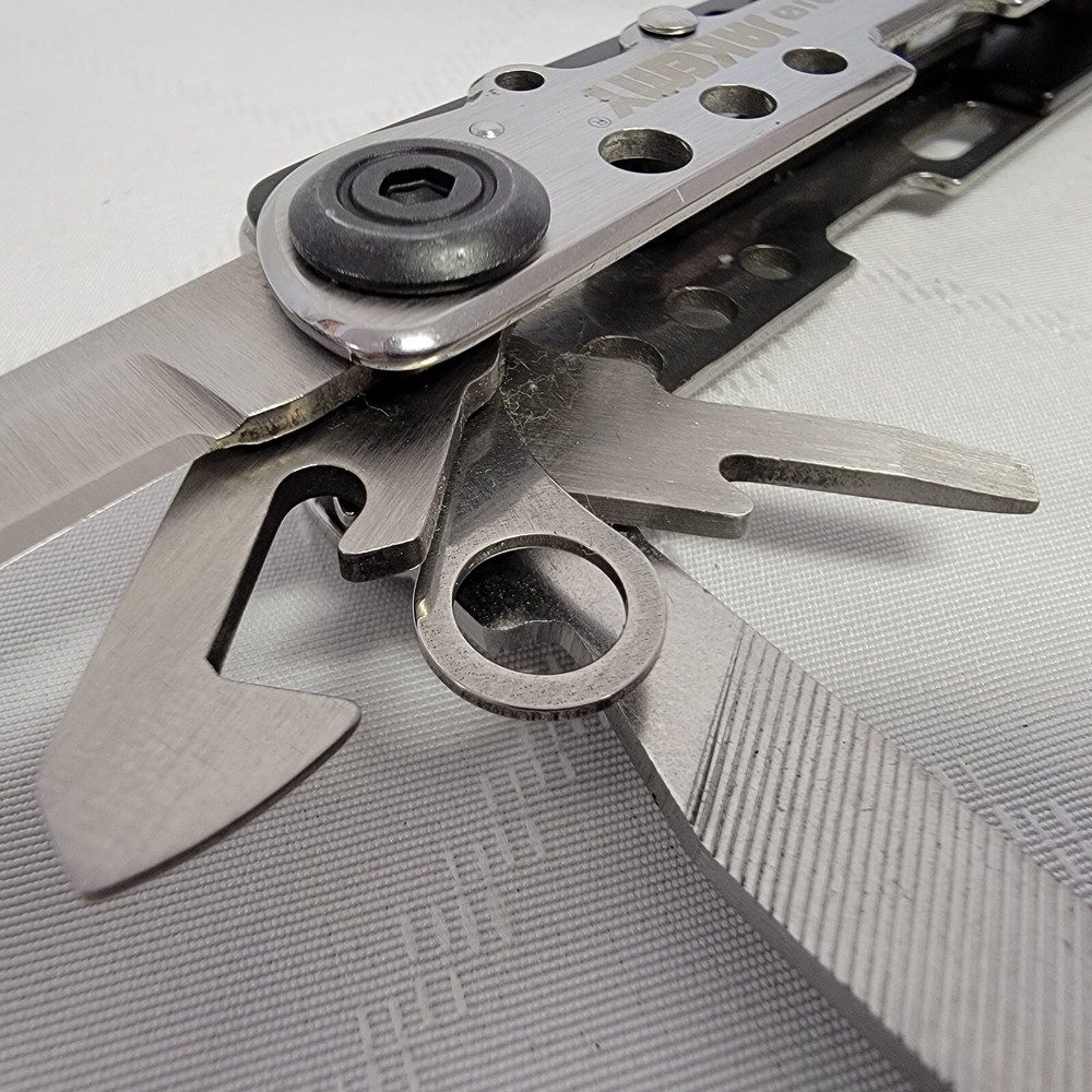 JAKEMY JM-PJ1010 Multi-Tool w/ case