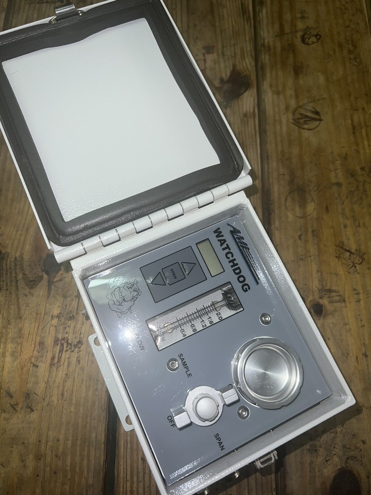 New AMI Advanced Micro Watchdog Oxygen Analyzer