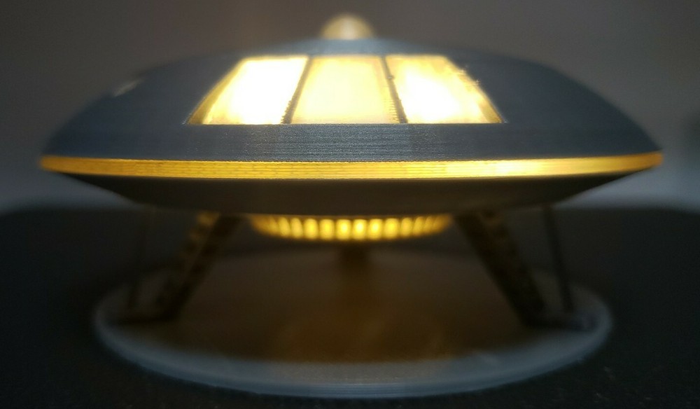 Jupiter 2 [from Lost in Space] - with battery-powered lights - small