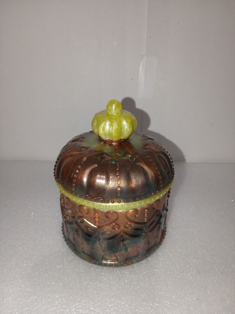 CONTAINER WITH LID #3 POURED FROM RESIN HOME DECOR