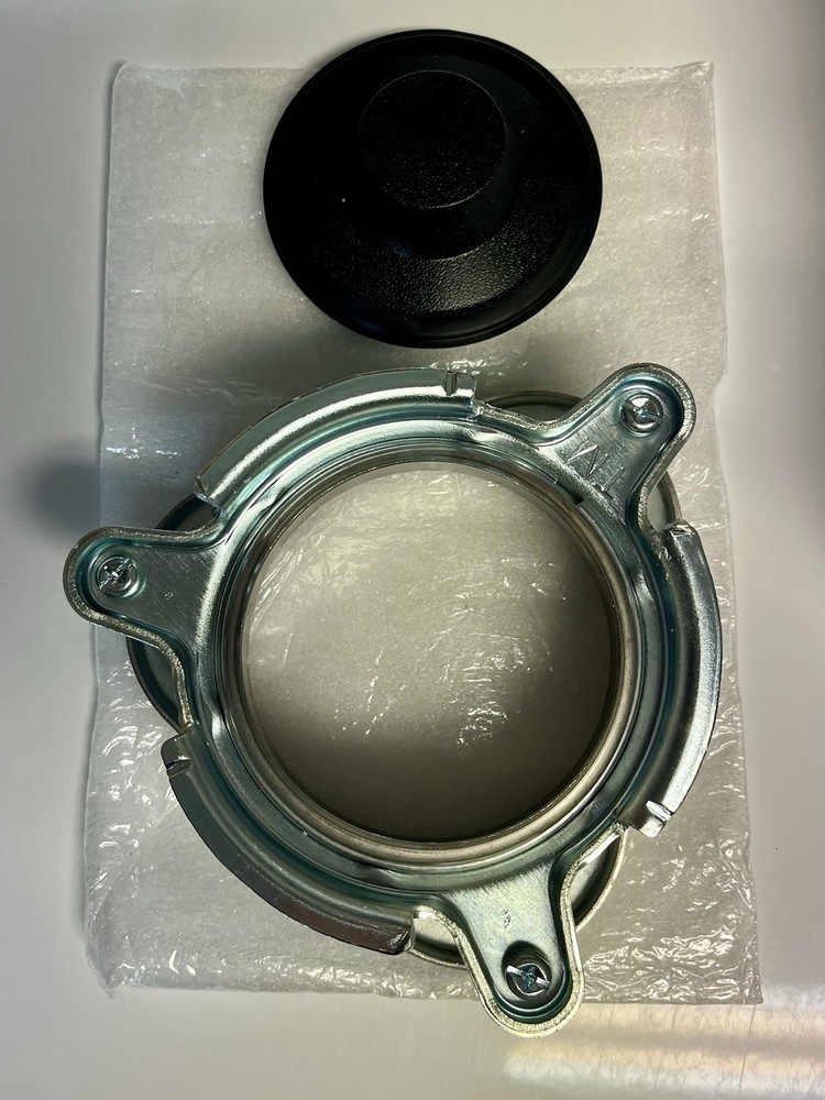 New InSinkErator Garbage Disposal Sink Drain Adapter Locking Flange No Box