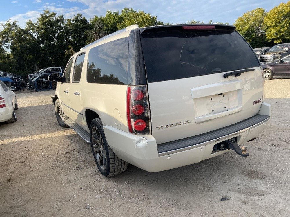 Information Screen Entertainment System Opt U42 Fits 07-14 ESCALADE 978735