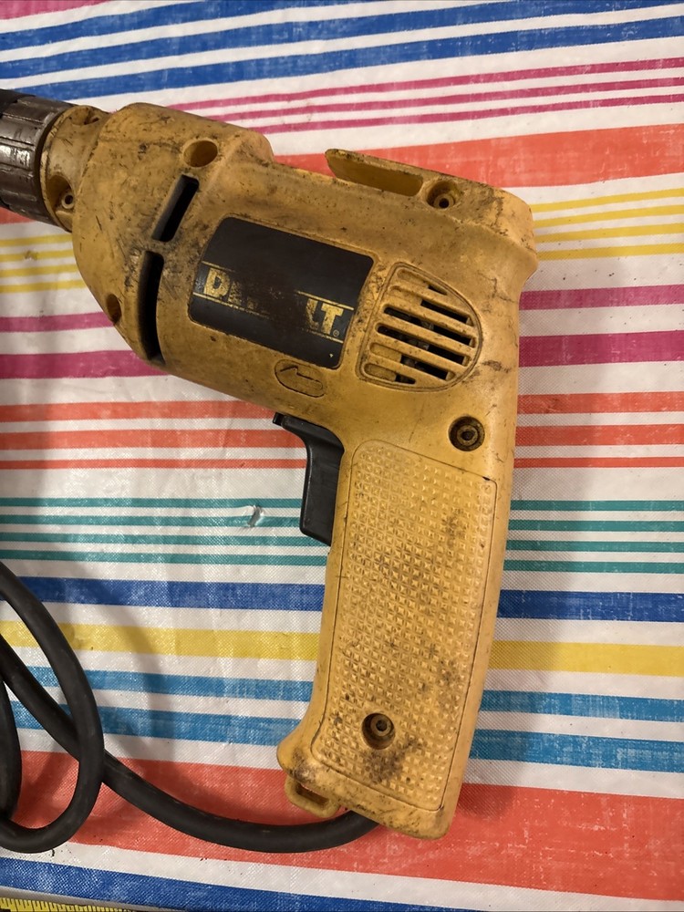 DeWalt DW106 VSR Corded 3/8" Variable Speed Heavy Duty Keyless Drill TESTED