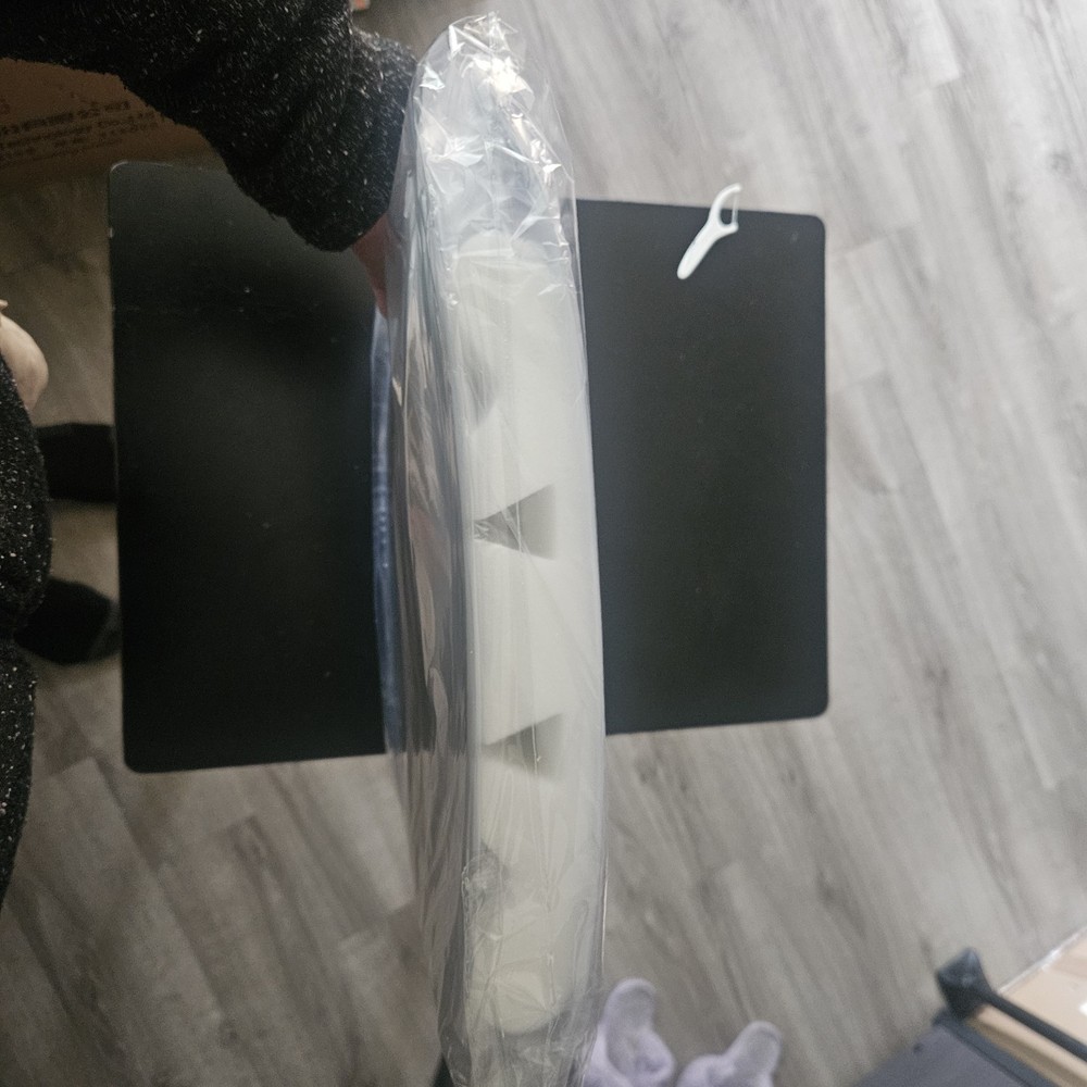 4 Boxes Of Face Shields, 800 Total!