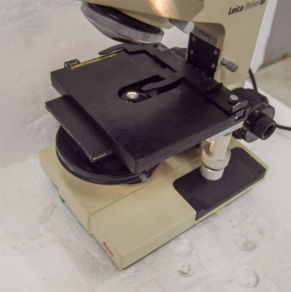 Leica Galen III Binocular Microscope (S26)