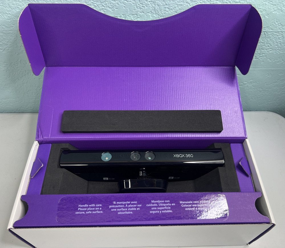 Microsoft Xbox 360 Kinect Motion Sensor Bar with Manual and Box