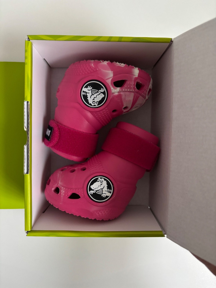 Barkbox Crocs Shoes for Dogs - Medium / Dragonfruit
